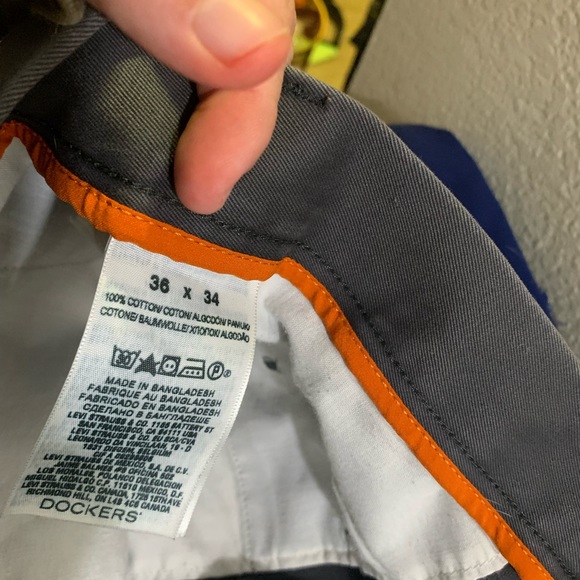 Men’s dockers 36 X 34 - Picture 4 of 4